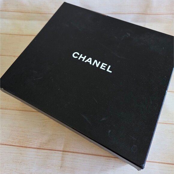 Chanel Tweed Calfskin Pearl Combat Short Ankle Boots Chunky Heel Size 42 - Picture 16 of 16